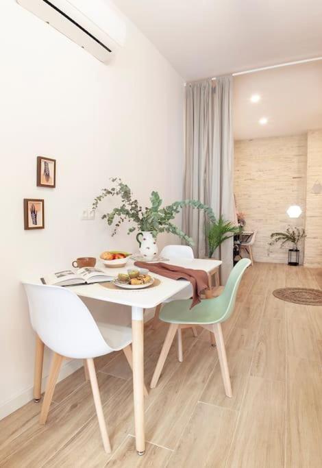 Rb - Urban Loft Retreat, Comfort & Good Location Valencia Eksteriør billede