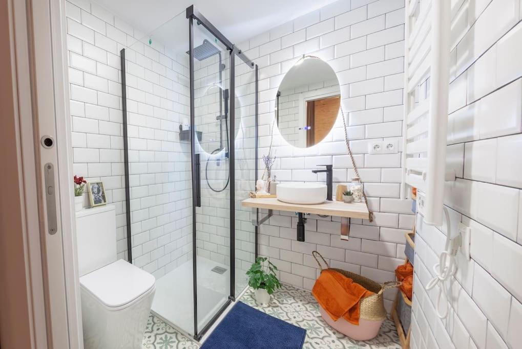 Rb - Urban Loft Retreat, Comfort & Good Location Valencia Eksteriør billede
