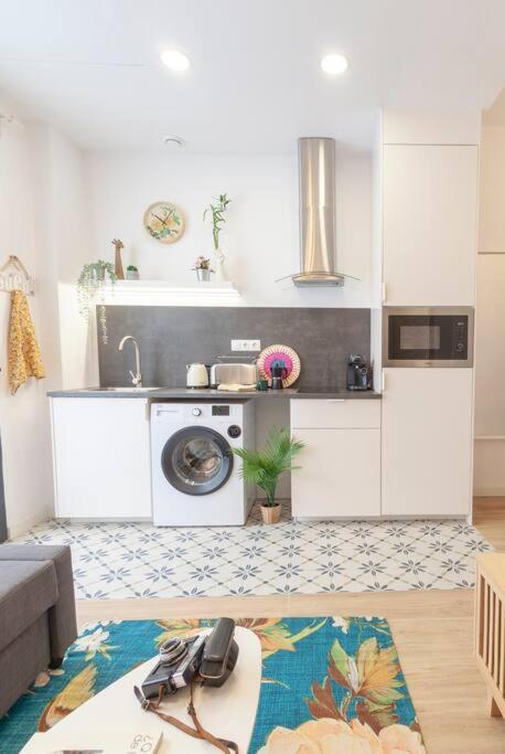 Rb - Urban Loft Retreat, Comfort & Good Location Valencia Eksteriør billede
